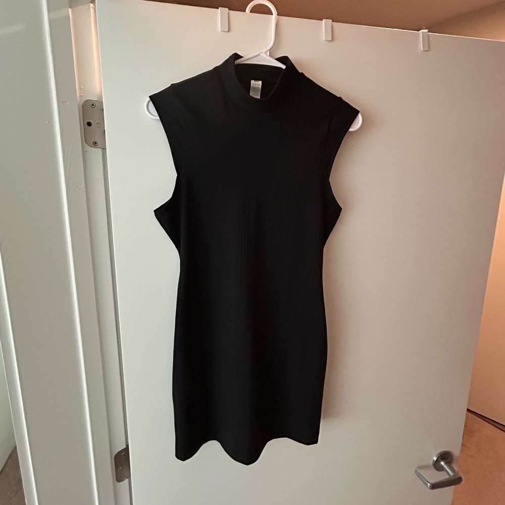 Alo Run It Back Athletic Black Dress